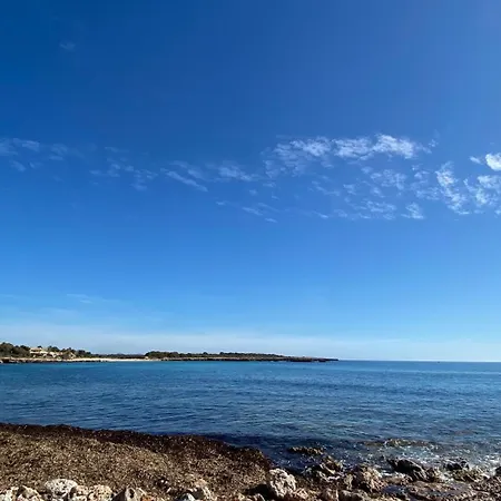 Luxury Oceanfront In An Idyllic Location No1