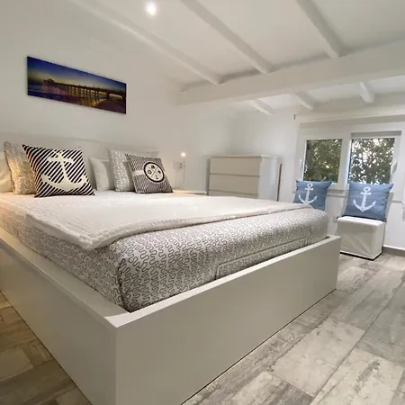 Luxury Oceanfront In An Idyllic Location No1 * Cala 'n Bosch