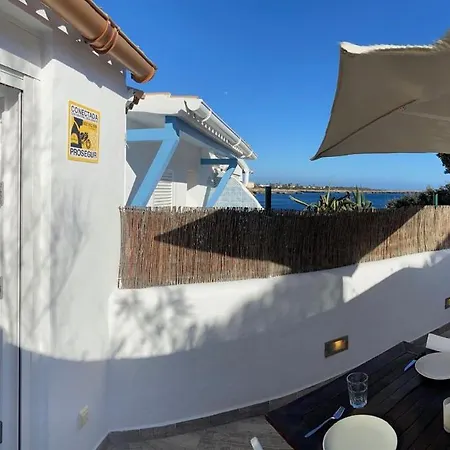 Vakantiehuis Luxury Oceanfront In An Idyllic Location No1 *