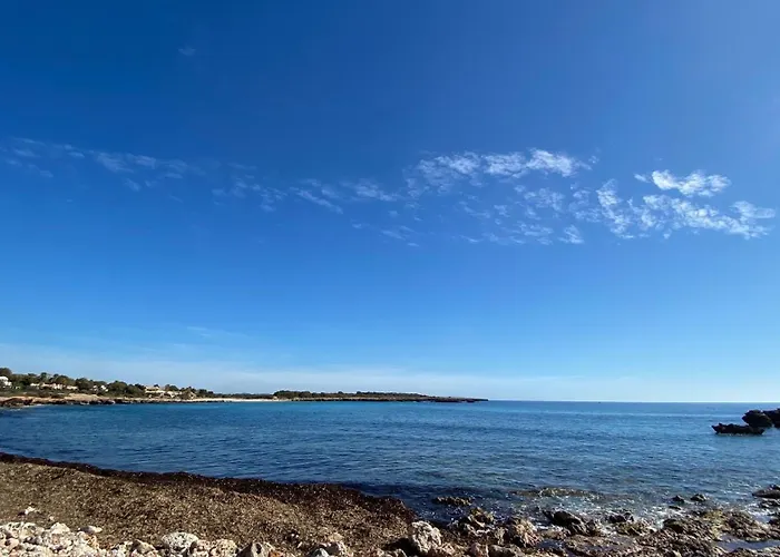 Luxury Oceanfront In An Idyllic Location No1