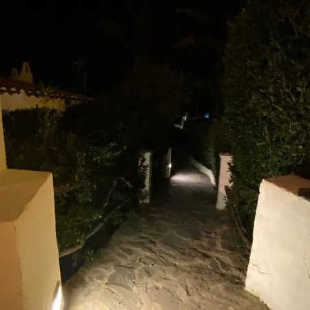 Luxury Oceanfront In An Idyllic Location No1 Дом отдыха *