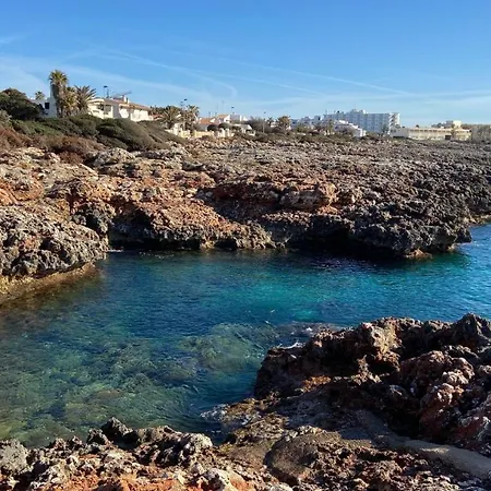 Luxury Oceanfront In An Idyllic Location No1 펜션 *